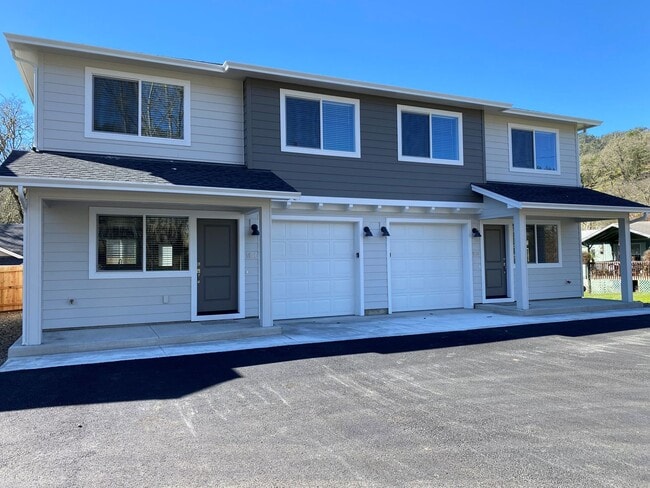 property at 1156-1158 Rifle Range St