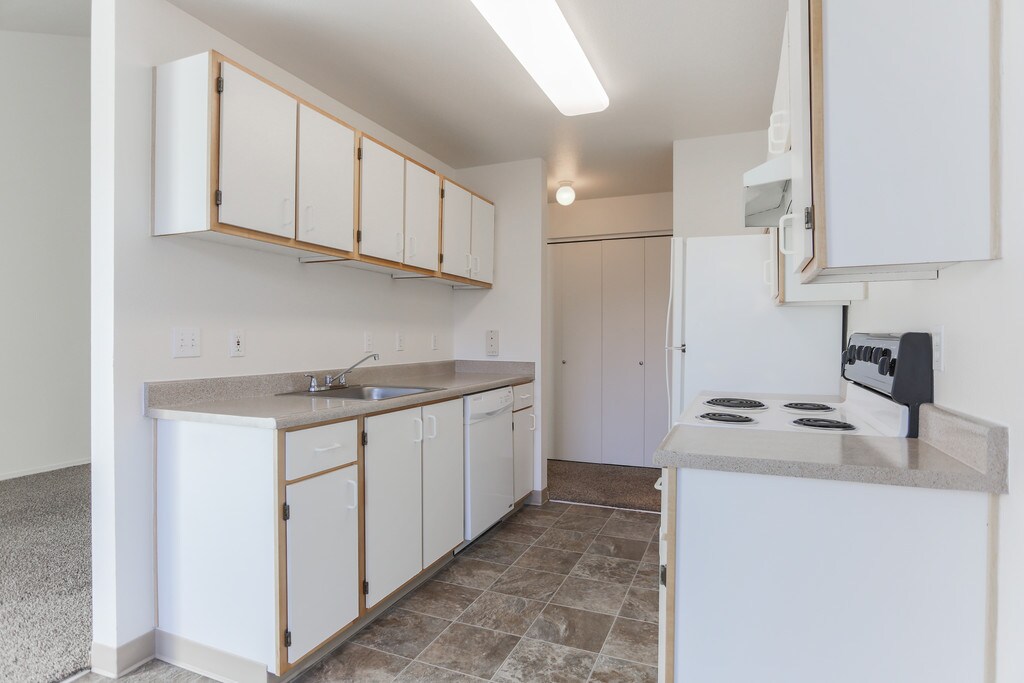 Quatama Village Apartments Aloha, OR Apartments