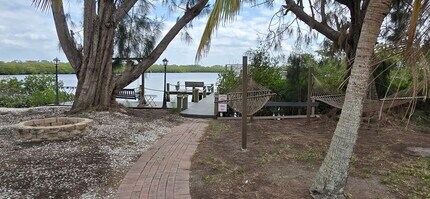 2019 46th Street Ct E in Bradenton, FL - Building Photo - Building Photo