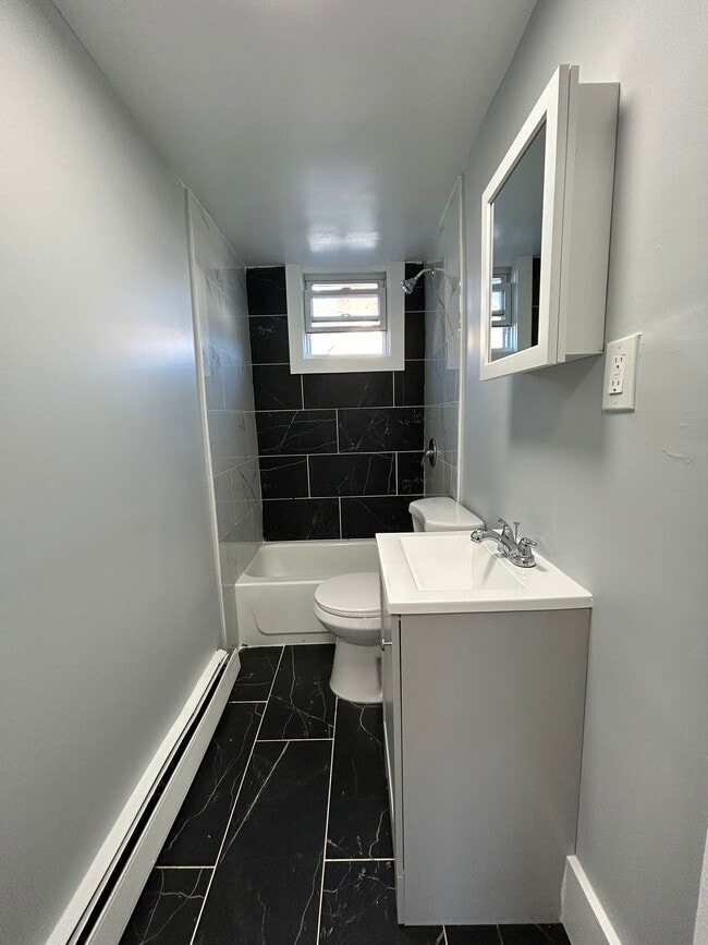 93 Cleveland St in Orange, NJ - Building Photo - Building Photo