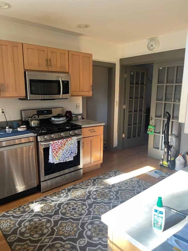 21 W Center St, Unit 1