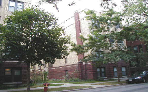 5415 S. Woodlawn Avenue