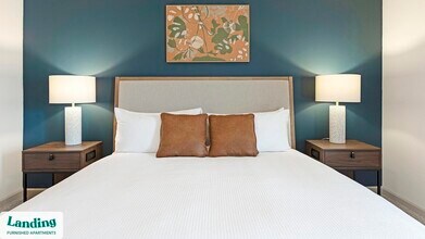 610 Universal Dr, Unit 920-102 in Lyman, SC - Foto de edificio - Building Photo