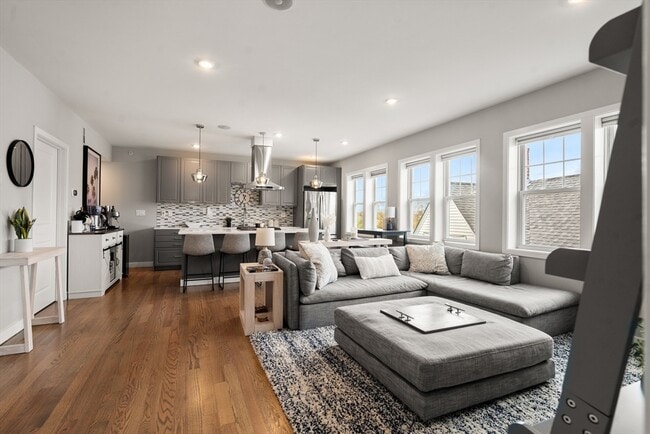 47 Sargent St in Boston, MA - Building Photo - Building Photo