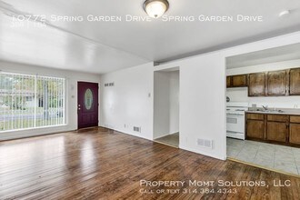 10772 Spring Garden Dr-Unit -Spring Garden Drive in St. Louis, MO - Building Photo - Building Photo