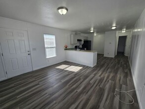 3401 N Walnut Rd in Las Vegas, NV - Building Photo - Building Photo