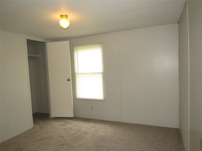 property at 735 5th St