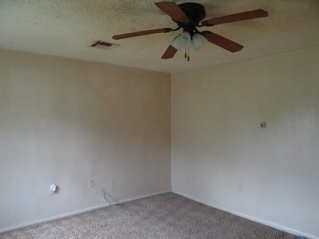 402 N A St in Duncan, OK - Building Photo - Building Photo