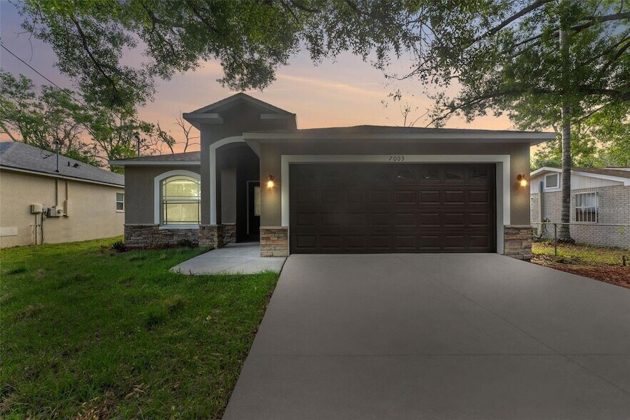 7003 N Oregon Ave, Unit 4207-F in Tampa, FL - Foto de edificio