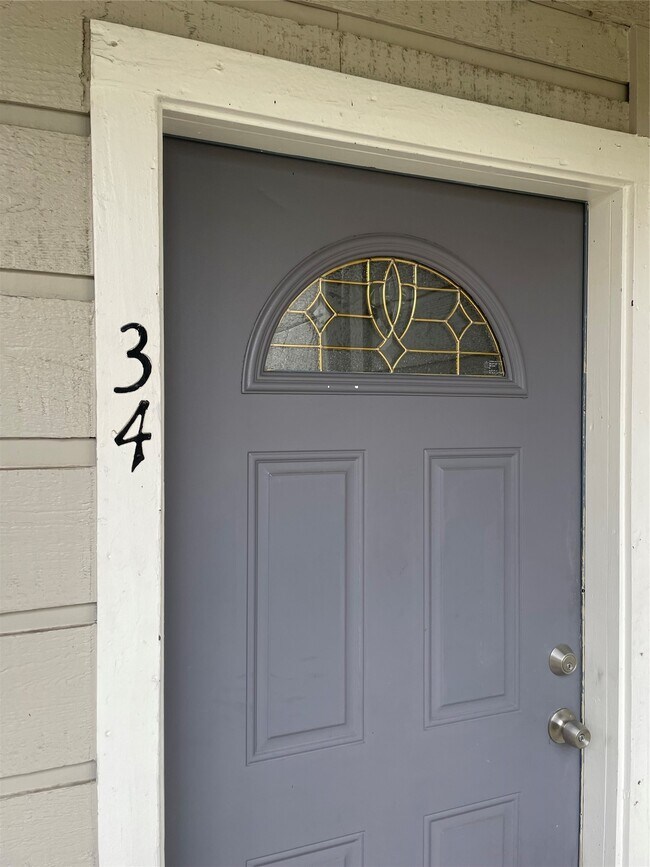 property at 17331 Red Oak Dr