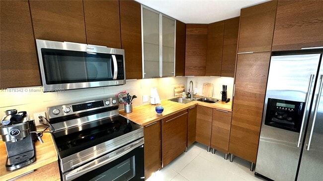 2651 S Course Dr in Pompano Beach, FL - Building Photo - Building Photo