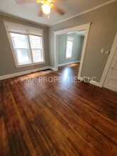 1821 S 11th St in St. Joseph, MO - Building Photo - Building Photo