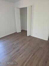 995 Southern Villa Dr in Starke, FL - Building Photo - Building Photo