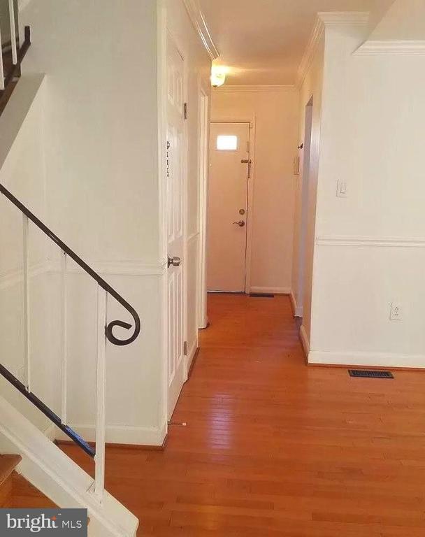 property at 7415 Rhondda Dr