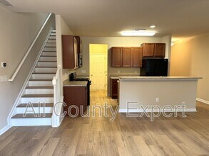 187 Townview Dr in Woodstock, GA - Building Photo - Building Photo