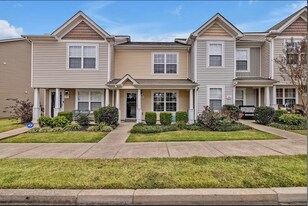 1504 Sprucedale Dr in Nashville, TN - Building Photo