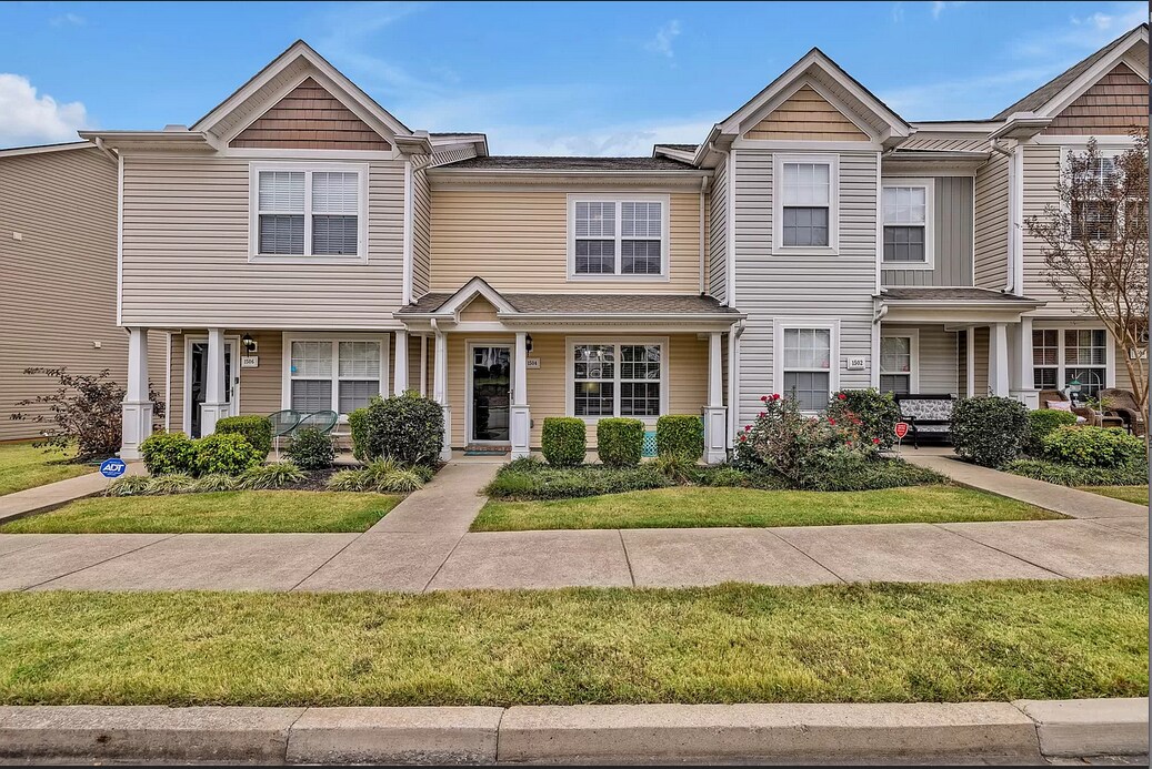 1504 Sprucedale Dr in Nashville, TN - Building Photo