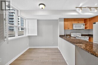 323 Richmond St E in Toronto, ON - Building Photo - Building Photo