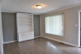 1120 Albany Rd in Knoxville, TN - Building Photo - Building Photo