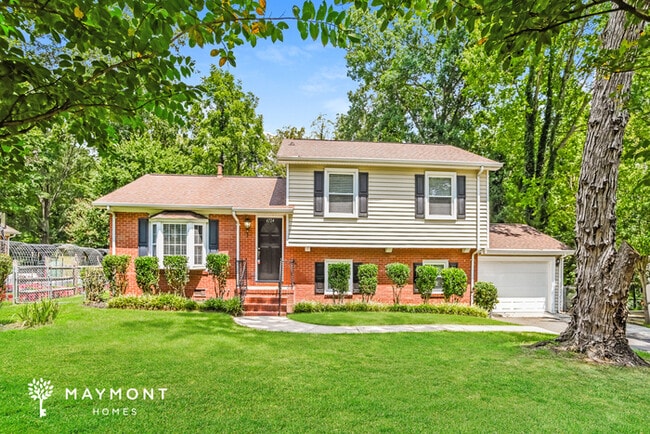 property at 6724 Castlegate Dr