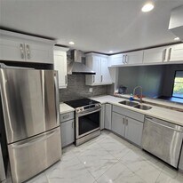 6575 W Oakland Park Blvd, Unit 404 in Lauderhill, FL - Building Photo