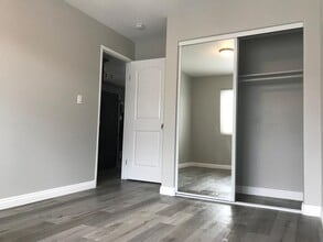 1129 Euclid Ave in Long Beach, CA - Building Photo - Building Photo