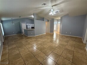 175 Oxbow Beckley Ave in Lehigh Acres, FL - Building Photo - Building Photo