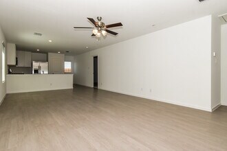 1719 Crossbill St in Forney, TX - Building Photo - Building Photo