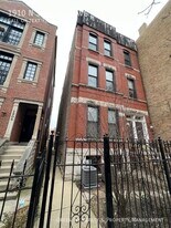 1910 N Sheffield Ave in Chicago, IL - Building Photo