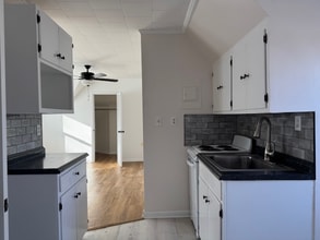 68 St James St in Kingston, NY - Building Photo - Building Photo