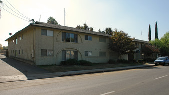 3782-3788 E Ashlan Ave Apartments