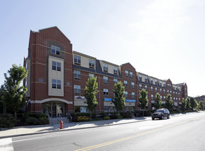 Schuykill Falls in Philadelphia, PA - Foto de edificio - Building Photo