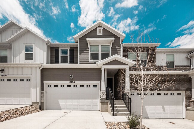16104 S Bodmin Way in Bluffdale, UT - Building Photo - Building Photo