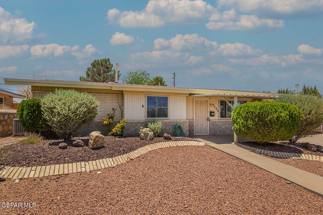 property at 2125 Pacheco Dr