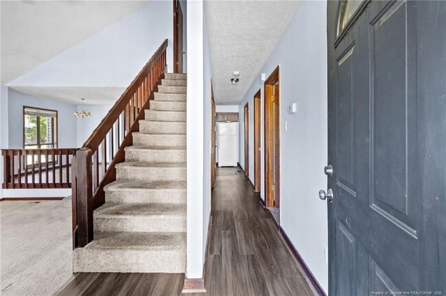 6479 Pittsfield Dr in Fayetteville, NC - Building Photo - Building Photo