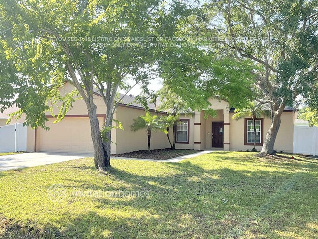 761 Dromedary Dr in Poinciana, FL - Building Photo - Building Photo