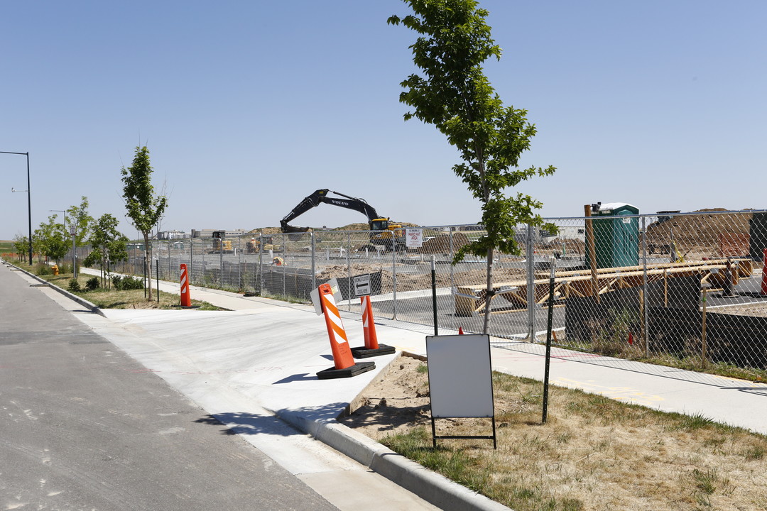 6137 Telluride Way in Denver, CO - Building Photo