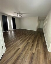 9711 Chelsea Cir in Selma, TX - Building Photo - Building Photo