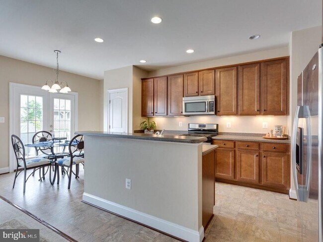 16017 Greymill Manor Dr in Haymarket, VA - Building Photo - Building Photo
