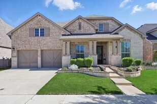 1525 12th St in Argyle, TX - Building Photo