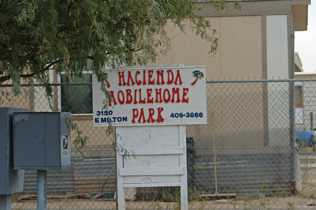 Hacienda Mobile Home Park in Tucson, AZ - Building Photo - Building Photo