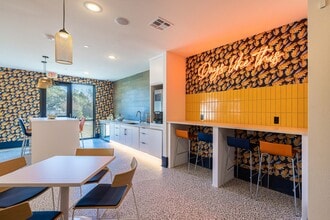 Botanic Luxury Living in Spring, TX - Foto de edificio - Building Photo