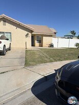 1353 Truman Ct in Calexico, CA - Building Photo