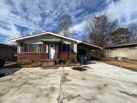 1607 S Mack Smith Rd in Chattanooga, TN - Building Photo