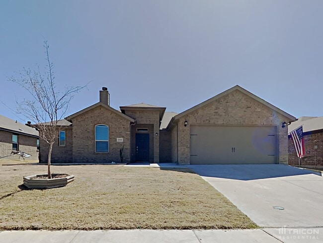 2533 Doe Run in Weatherford, TX - Foto de edificio - Building Photo