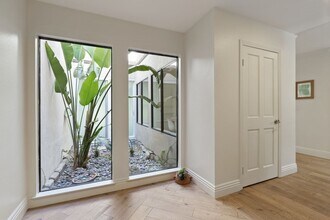 6146 Shadycreek Dr in Agoura Hills, CA - Building Photo - Building Photo