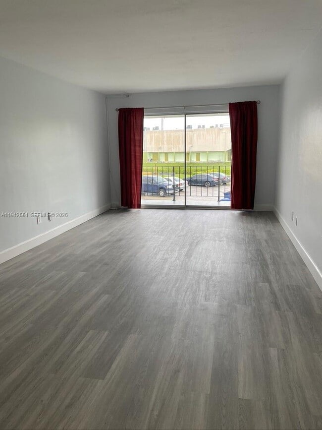 8701 SW 141st St in Palmetto Bay, FL - Building Photo - Building Photo