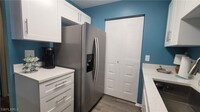 17420 Birchwood Ln in Ft. Myers, FL - Foto de edificio - Building Photo