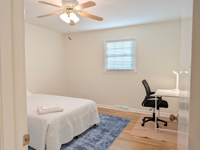 property at 4000 Bon Aire Blvd