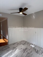 6912 Murray Ave in Cincinnati, OH - Building Photo - Building Photo